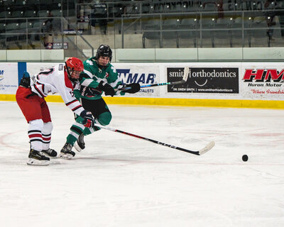 Lucan vs Pretrolia Flyers, October 25, 2025, photo 9 of 30